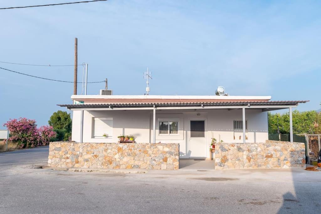 Zografia - Charming House Near The Coast Apartment มาร์มารี ภายนอก รูปภาพ